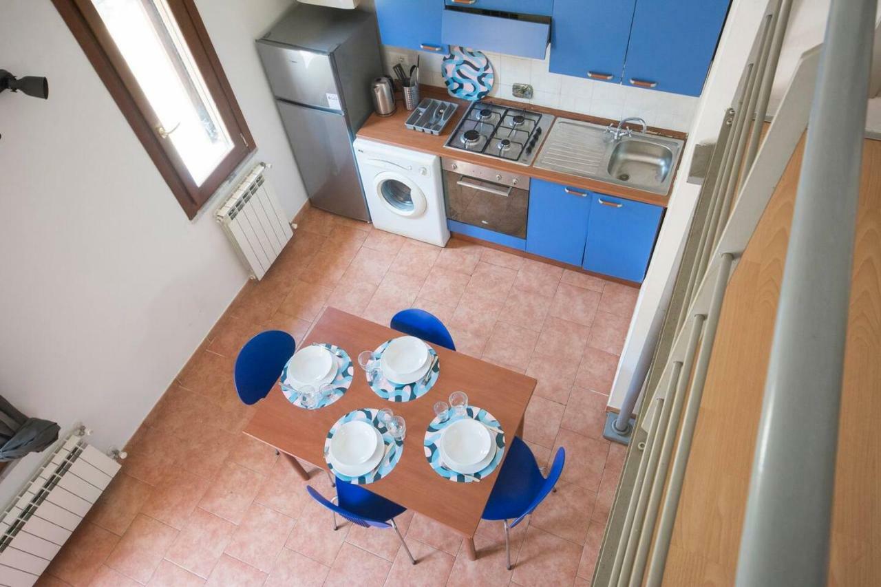 Altido Spacious Apt For 4 In Residential Area With Free Parking 피사 외부 사진